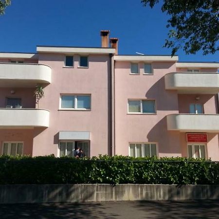 Apartment Smodlaka Dugopolje Dış mekan fotoğraf