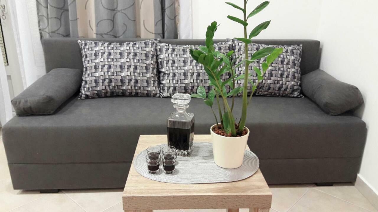 Apartment Smodlaka Dugopolje Dış mekan fotoğraf