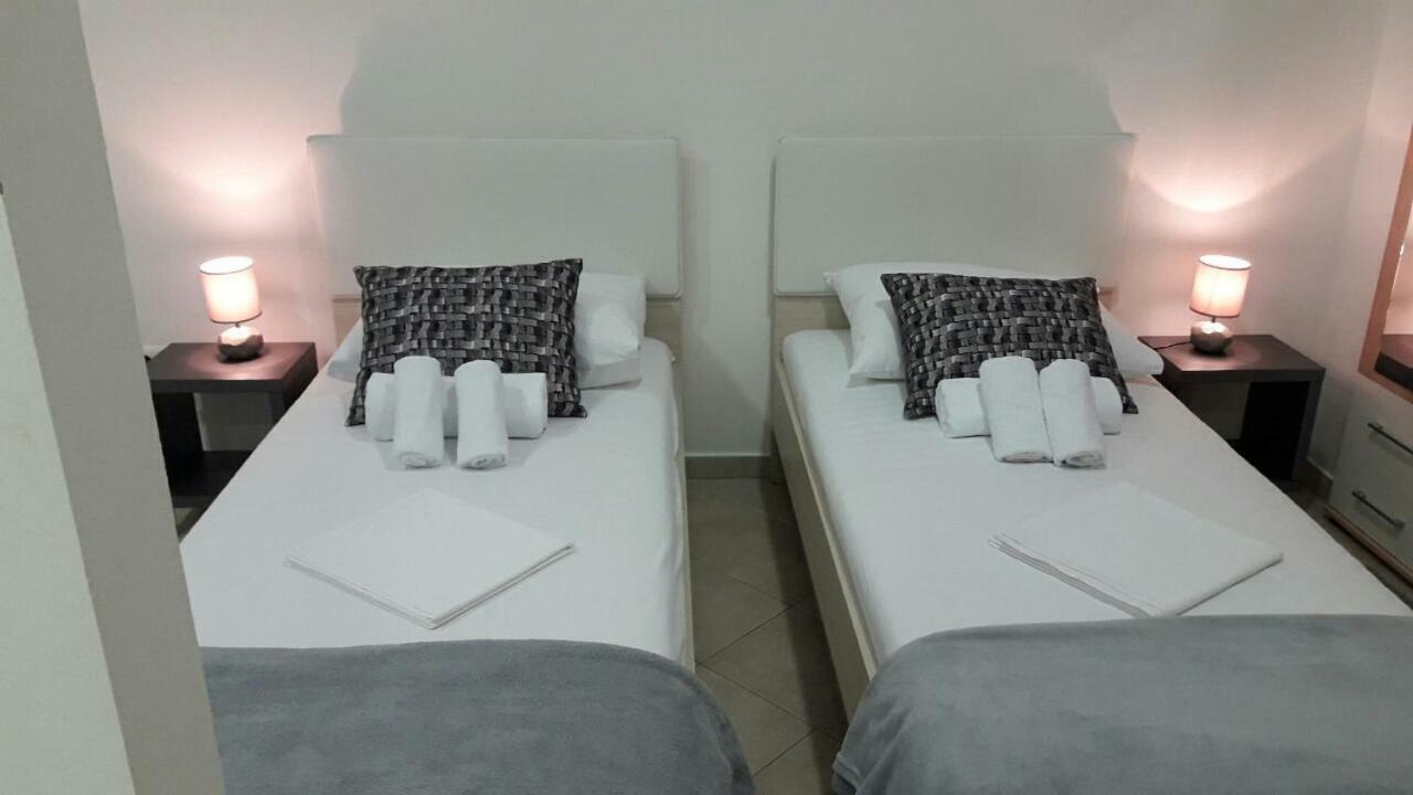 Apartment Smodlaka Dugopolje Dış mekan fotoğraf