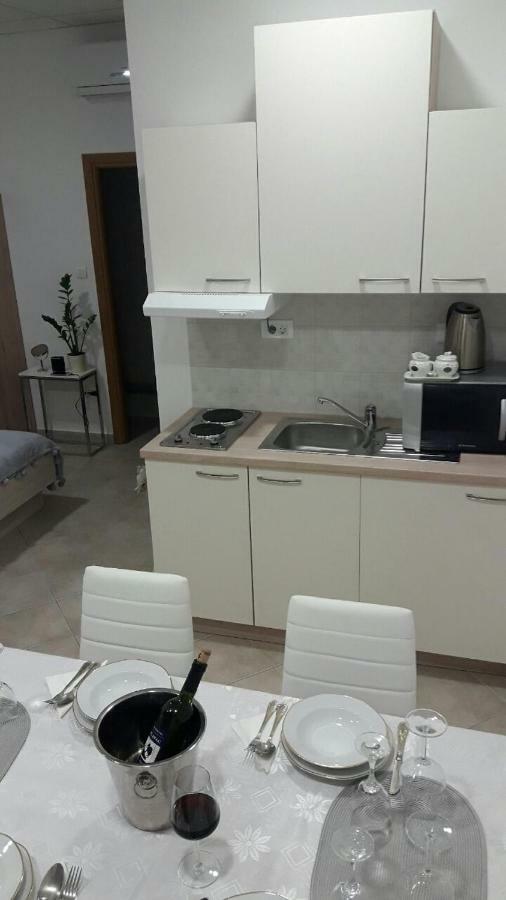 Apartment Smodlaka Dugopolje Dış mekan fotoğraf