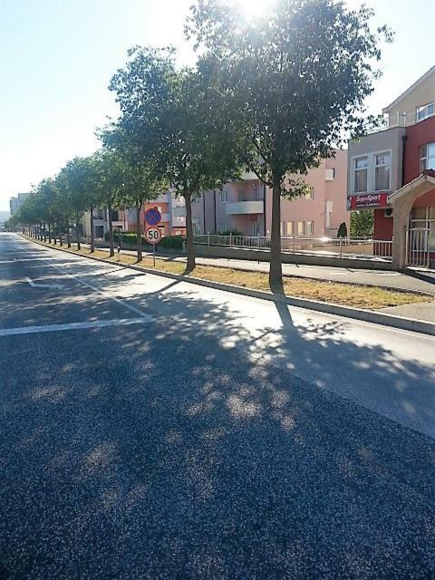 Apartment Smodlaka Dugopolje Dış mekan fotoğraf